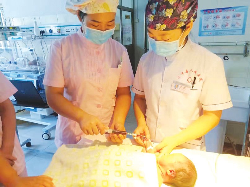 砚山县妇婴监护型护送